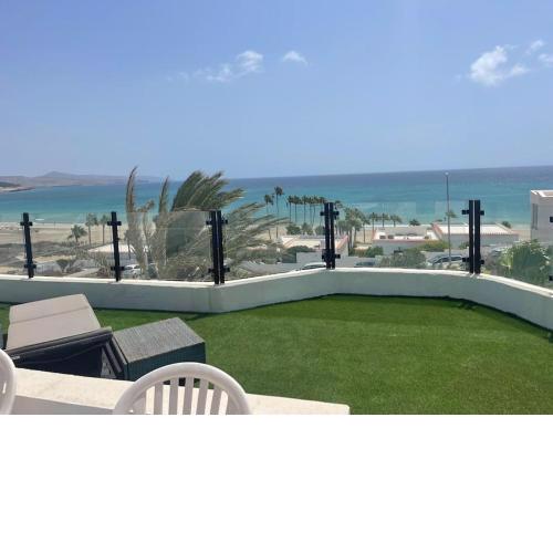 Una villa romantica justo a la playa de Sotavento