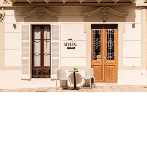 "unic, turisme d'interior"