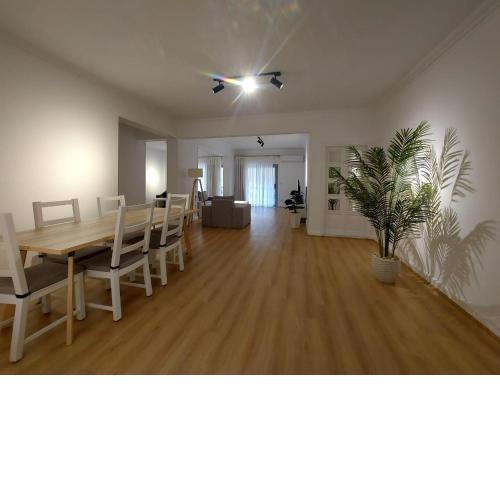 Unique Apartment- Free Wi-Fi