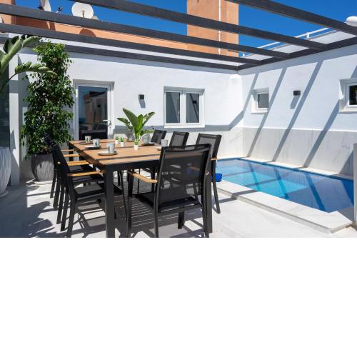Unique beachfront rooftop in Fuengirola Ref 59