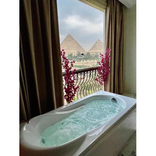 Unique Pyramids View INN