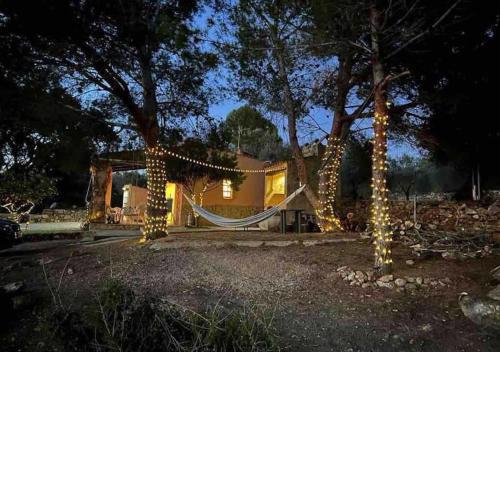 Unique Stay - Tiny Eco Country Cottage