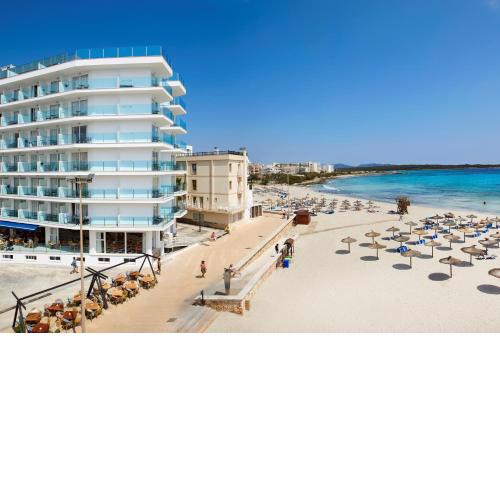 Universal Hotel Perla