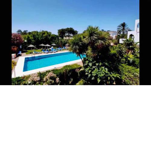 Urb Jardines de Sotogrande dúplex, 120 m2
