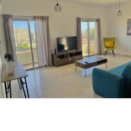 Urban Retreat - Your Ideal Getaway in Limassol