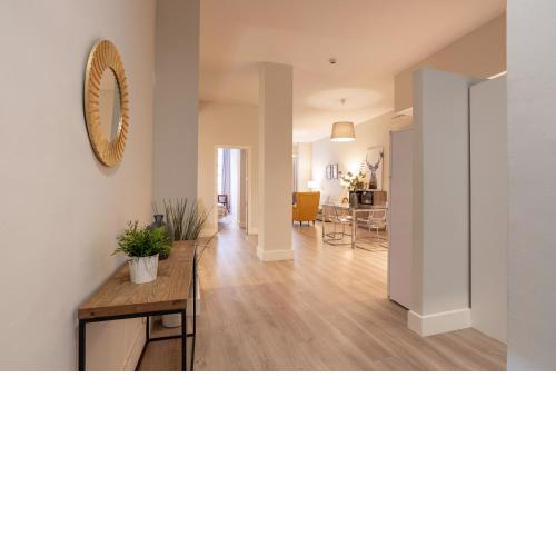 Urbe10 Angel Suites 2 Bedrooms Apartment 2A