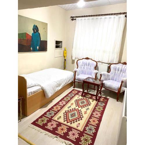 Ürgüp Merkez Konumda Kemer Ev