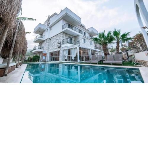 Urla 1867 Hotel