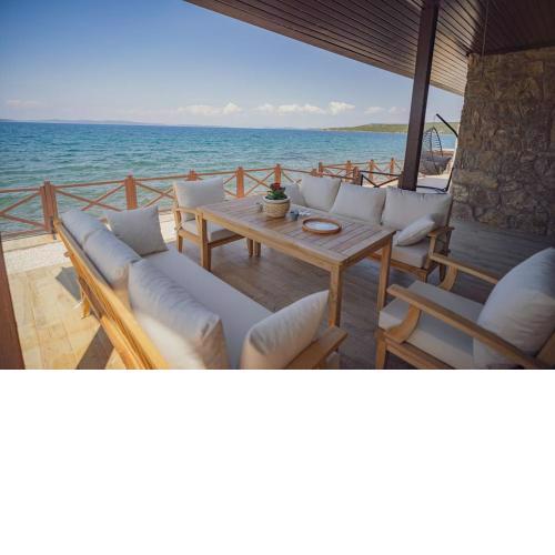 Urla Sunrise House