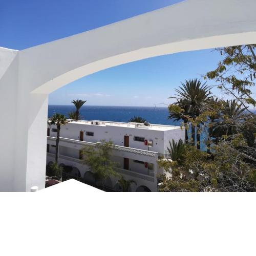 Vacaciones al sol San Agustin con piscina y WIFI