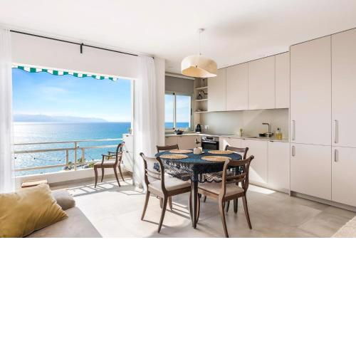 Vacation home with stunning oceanview