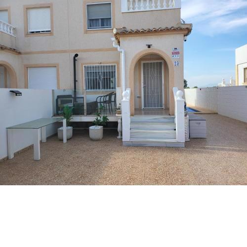 VAO Holiday Rentals-New Sierra Golf