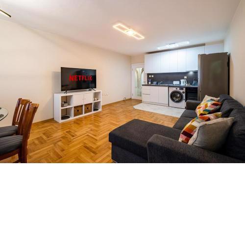 Varna Central 2bdrm Apartment