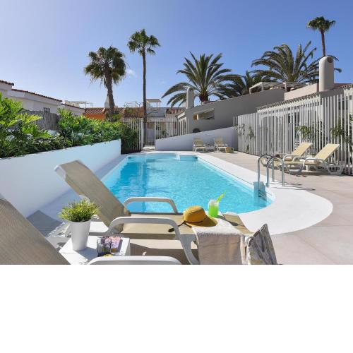 VelSuites Playa del Ingles by VillaGranCanaria