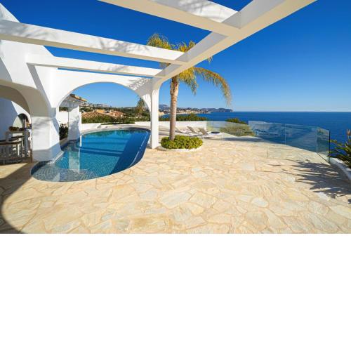 VERTIGO- Managed by Almarina