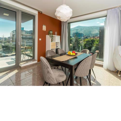 Vertigo Huge Apartment 2 Bedrooms Balcony Parking