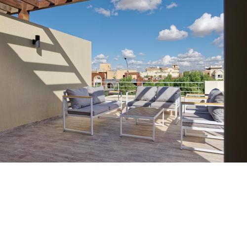 VESTA - Palm Hills Residence