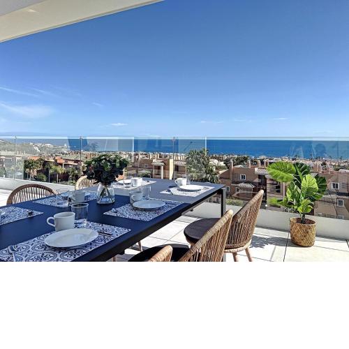 Via Celere 2329 Luxury apartment with Sea View