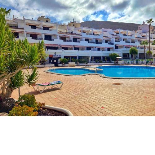 Victoria Court Modern 1 Bed Apartment Los Cristianos Tenerife