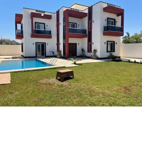 Vilaria King mariot fully air conditioned villa فيلاريا كنج مريوط فيلا مكيفه بالكامل