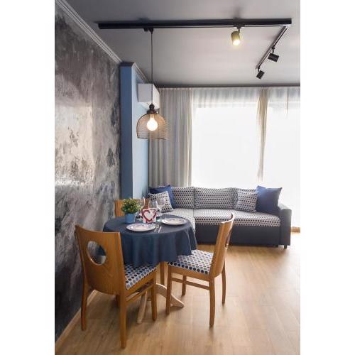 Vili's Place - 1 Bedroom Apartment with Balcony