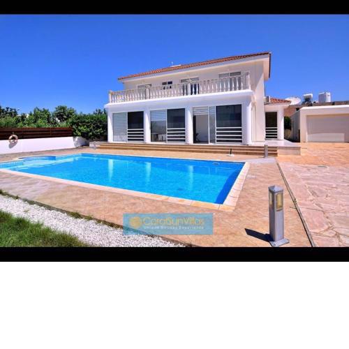 Villa 200m To The Coral Bay Strip, Large Pool