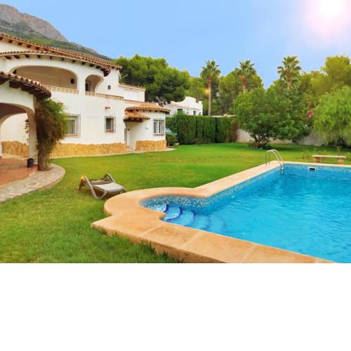 Villa 56