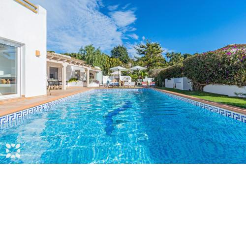 Villa Adora by Abahana Villas