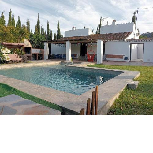 Villa Aguacate
