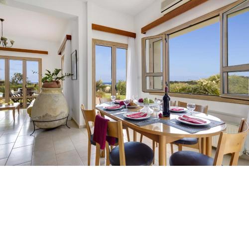 Villa Akamas Bayview by Villa Plus