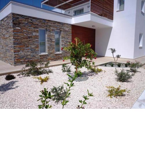 Villa Akti Plage 3 Bed