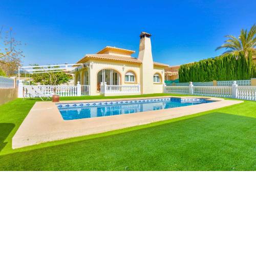 Villa Alaska - PlusHolidays