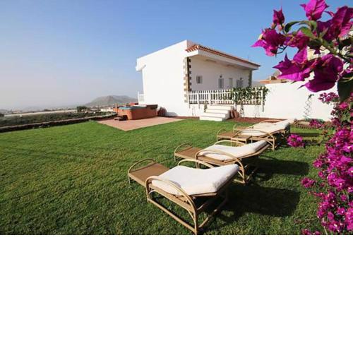 Villa Albe, jacuzzi con vistas al mar