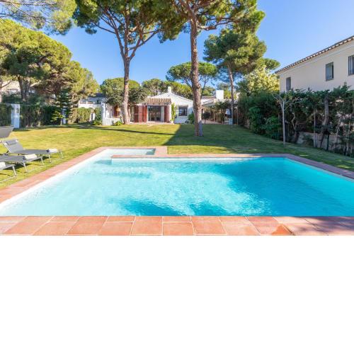 Villa Alconada Marbella Casa de Playa