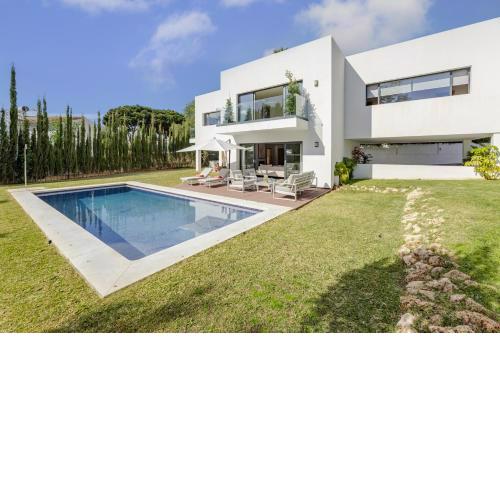 Villa Alegria By Kura Homes