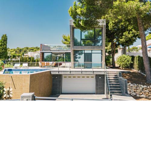Villa Alex by Abahana Villas