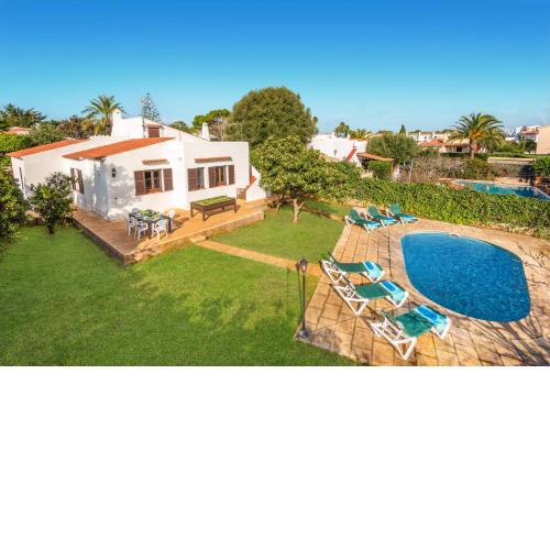 Villa Aljub by Villa Plus
