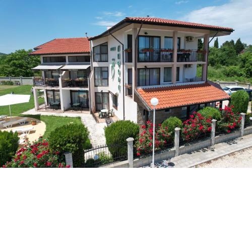 Villa Amfora