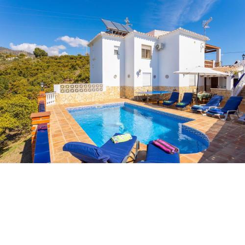 Villa Ana y Garcia