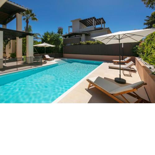 Villa Ana