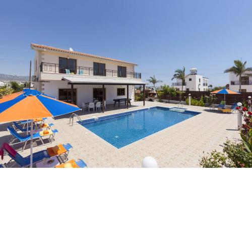 Villa Angela Coral by Villa Plus