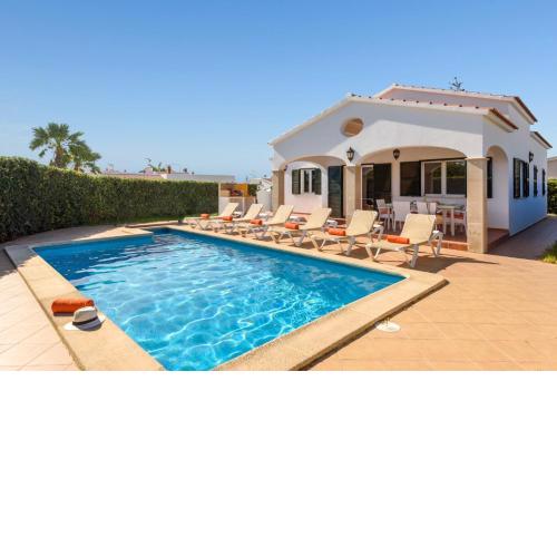 Villa Angelas by Villa Plus