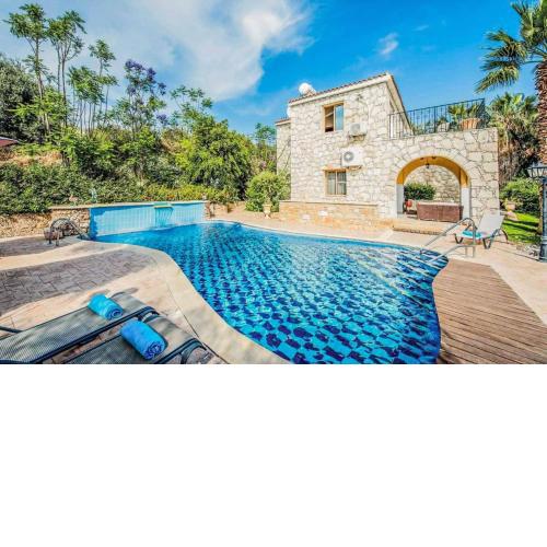 Villa Anna Argaka