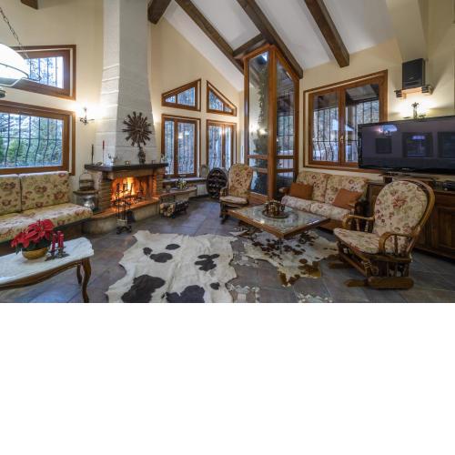 Villa Anna Luxury Lake Residence