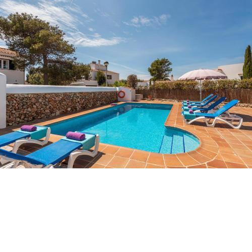 Villa Anneuxu by EscapeHome