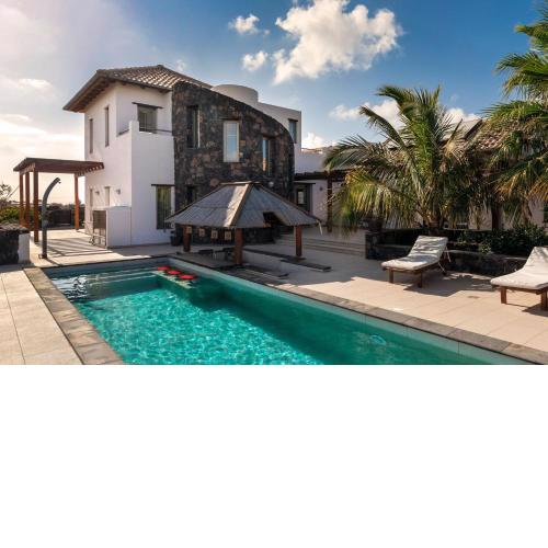 Villa Annunaki