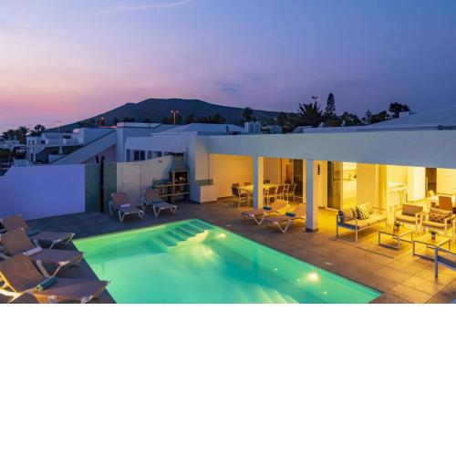 Villa Aqualava 2 by Villa Plus