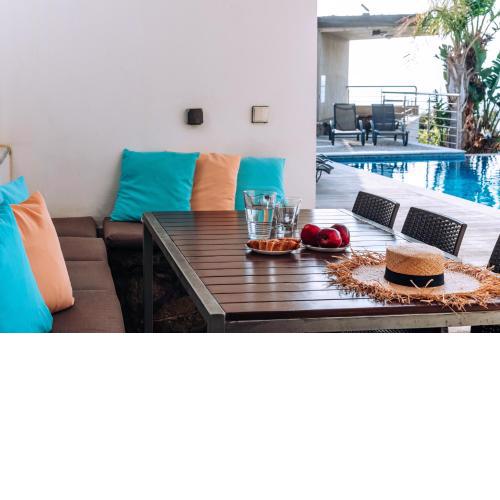 Villa Aquamarine