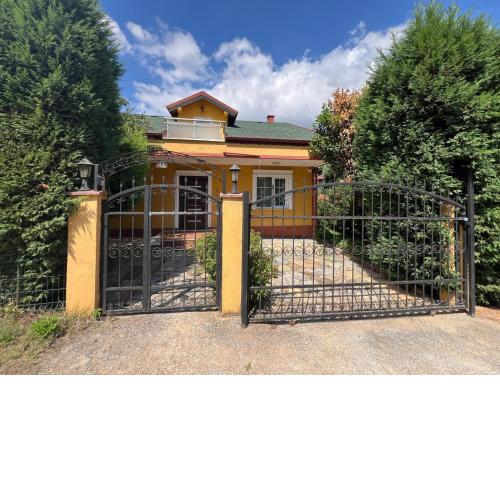 Villa ARDEN