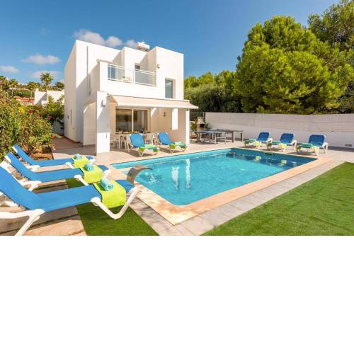 Villa Atalis by Villa Plus